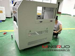 爱游戏最新官网-爱游戏(中国)加工厂教你如何选择最好的钣金机柜_爱游戏最新官网-爱游戏(中国)
